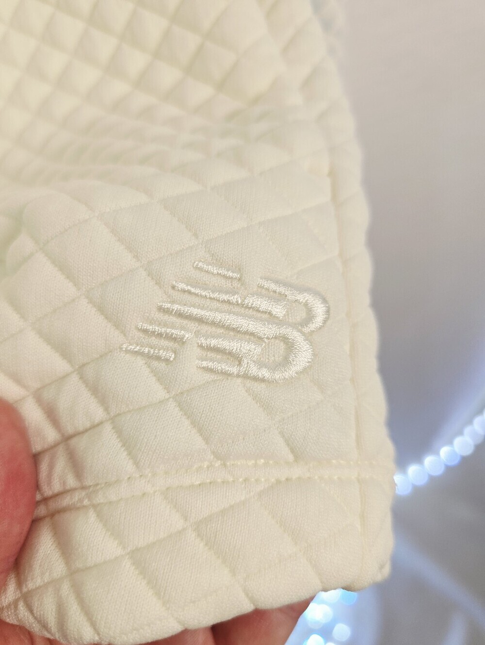 New Balance Quilted Ivory L Sleeve Mock Turtleneck Pull Over Sweatshirt Ladies M - Picture 6 of 12